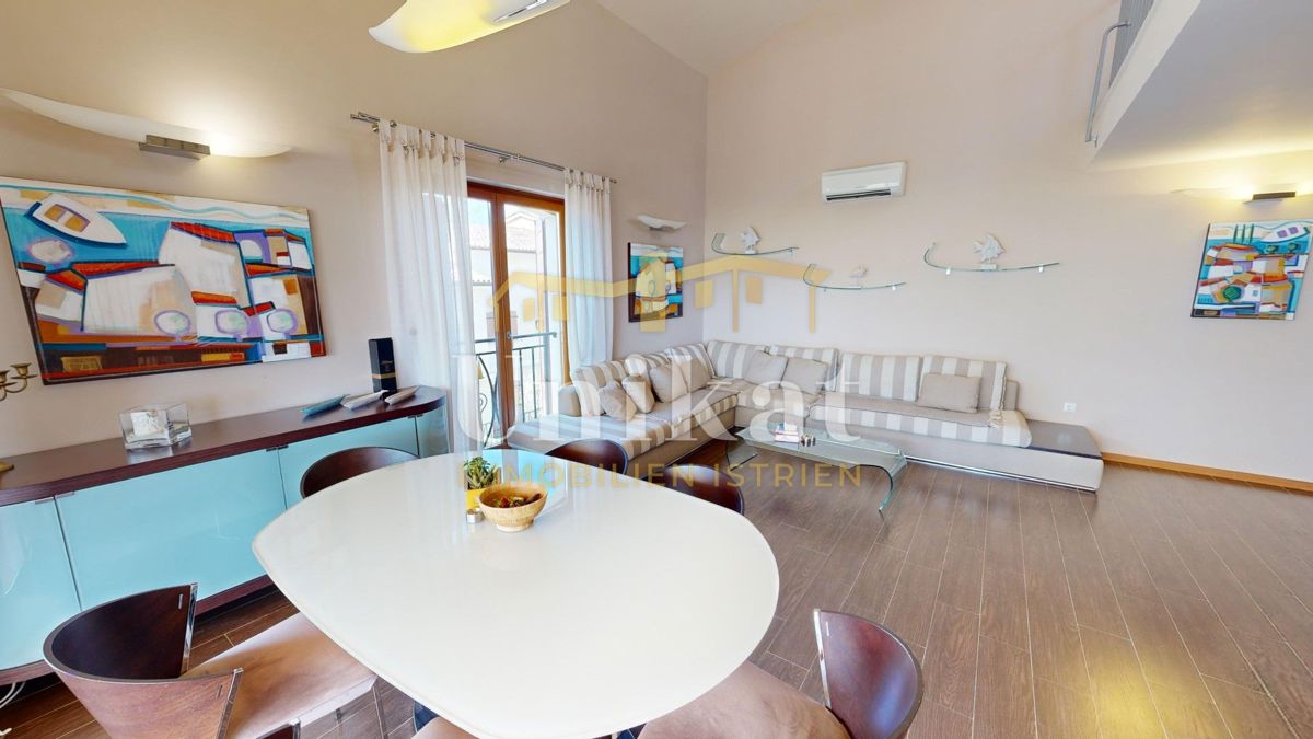 Dvostanovanjski stan z 4 spalnicami